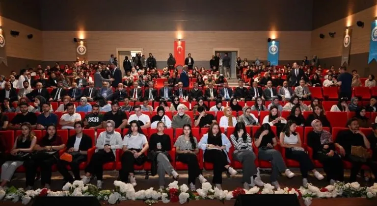 Merhum cumhurbaşkanı Turgut Özal, adını taşıyan üniversitede unutulmadı