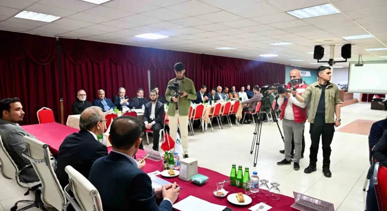 Vali Yavuz: "Malatya’da 100 binden fazla bağımsız bölüm inşaatı sürüyor"