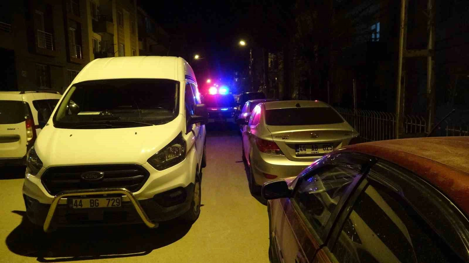 Malatya’da bir şahıs, husumetlisinin ikametini kurşunladı | Malatya Haber - Son Dakika Gelişmeler ve Güncel Haberler | Malatya Sonsaat