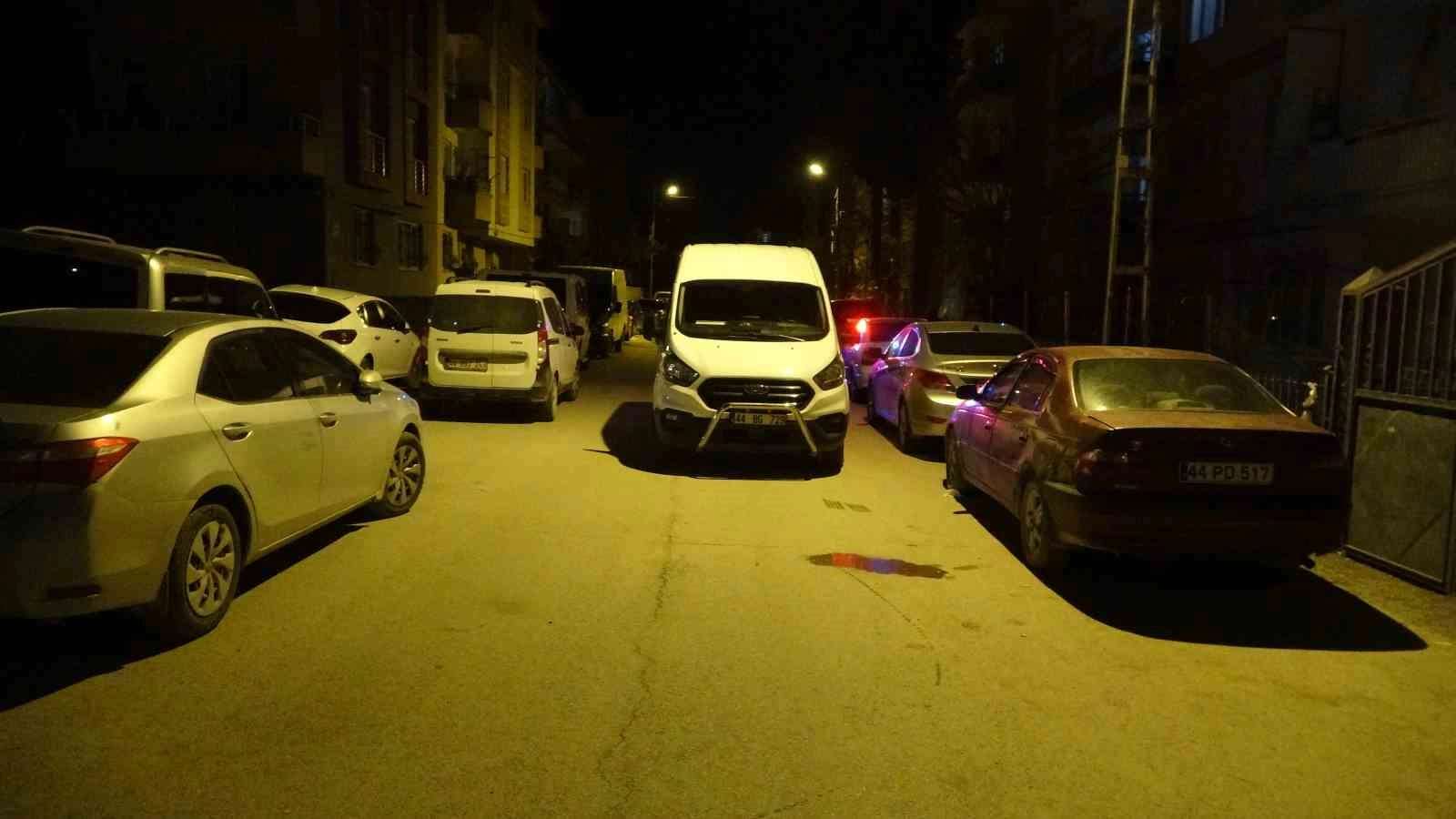 Malatya’da bir şahıs, husumetlisinin ikametini kurşunladı | Malatya Haber - Son Dakika Gelişmeler ve Güncel Haberler | Malatya Sonsaat