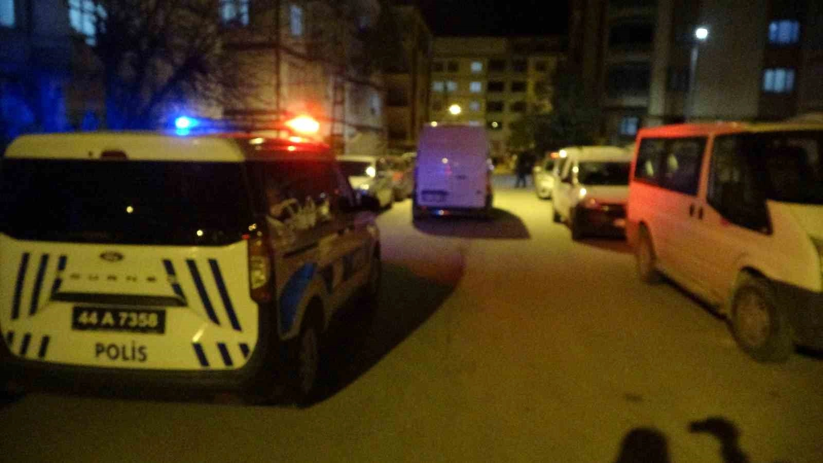Malatya’da bir şahıs, husumetlisinin ikametini kurşunladı | Malatya Haber - Son Dakika Gelişmeler ve Güncel Haberler | Malatya Sonsaat